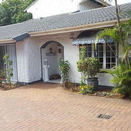 Old N New Bed & Breakfast Umhlanga Ngoại thất bức ảnh