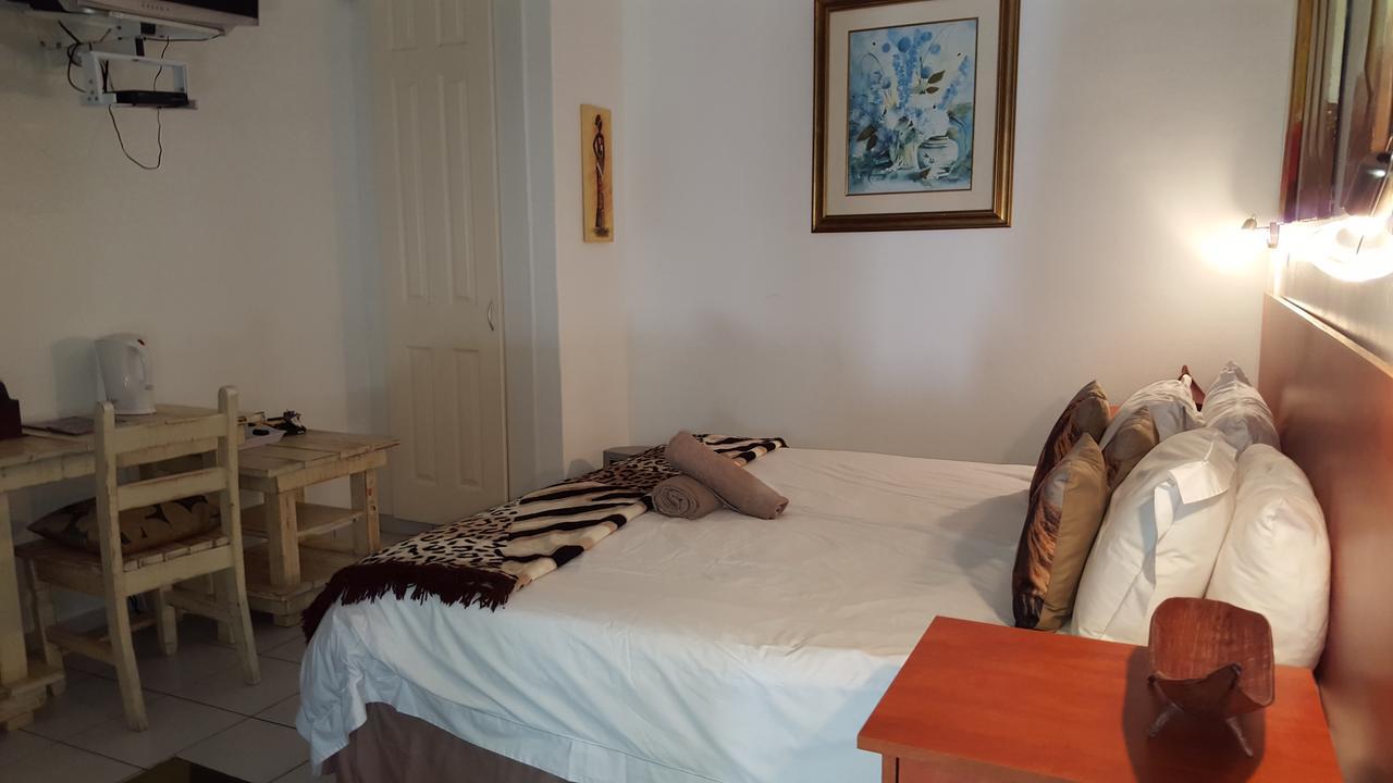 Old N New Bed & Breakfast Umhlanga Ngoại thất bức ảnh